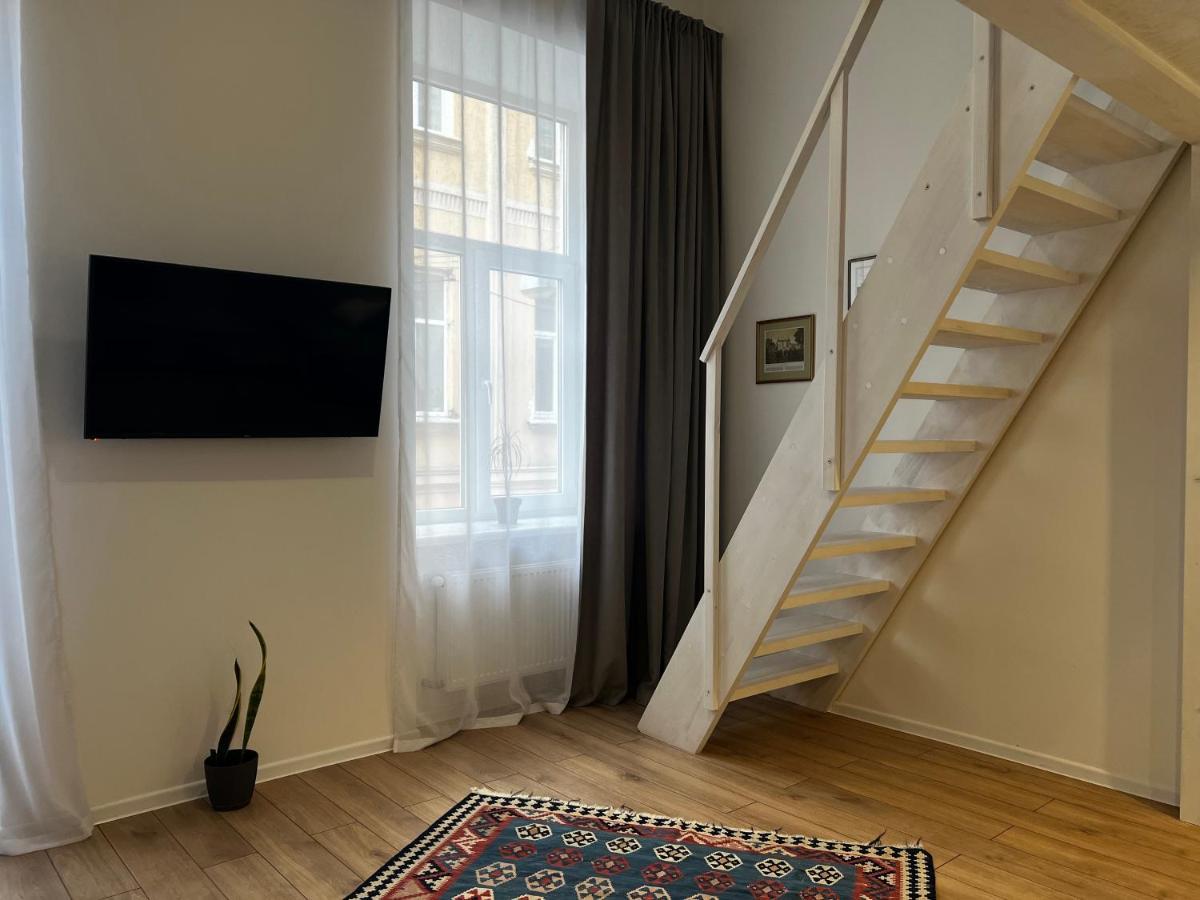 Apartment Lesya Kurbasa Lviv Dış mekan fotoğraf