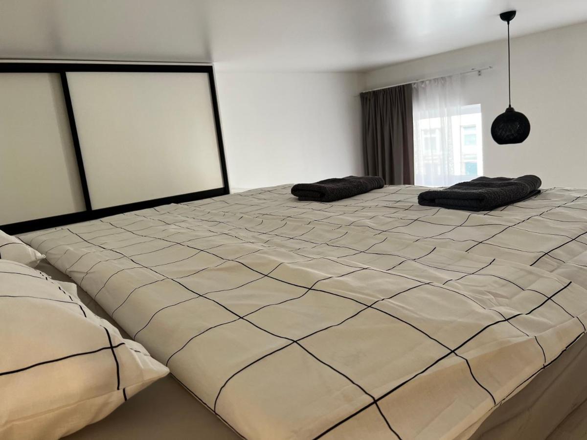 Apartment Lesya Kurbasa Lviv Dış mekan fotoğraf