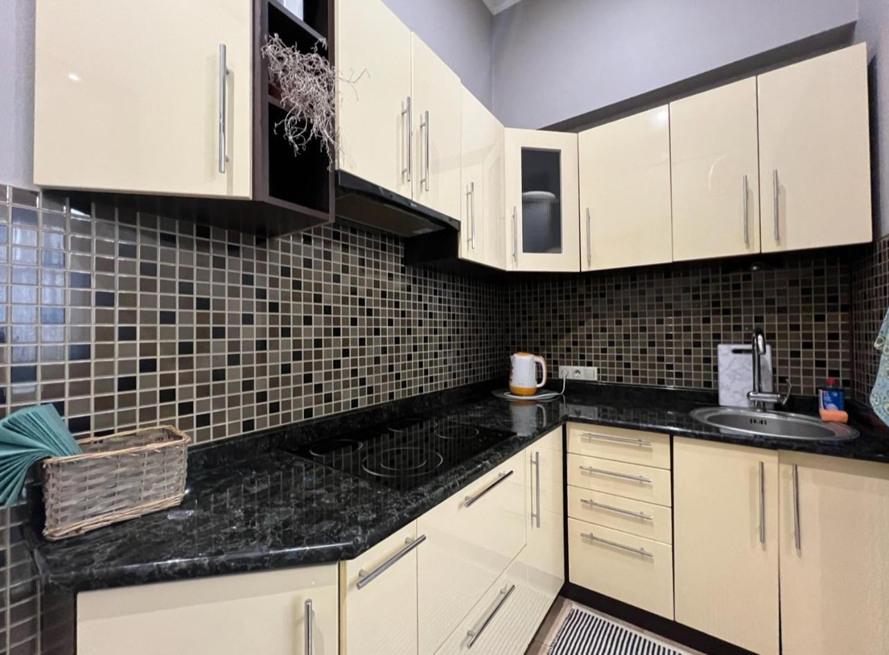 Apartment Lesya Kurbasa Lviv Dış mekan fotoğraf