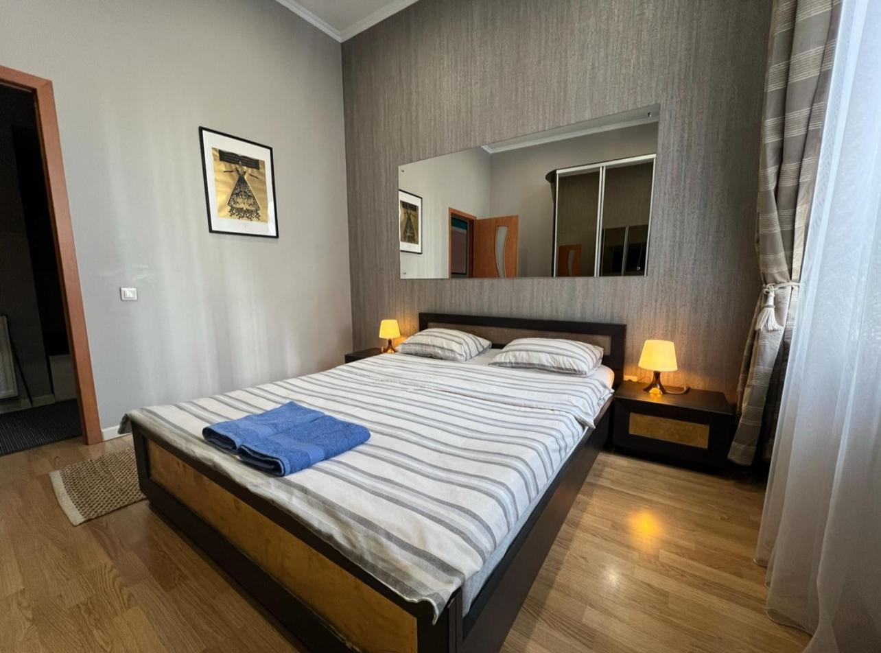 Apartment Lesya Kurbasa Lviv Dış mekan fotoğraf